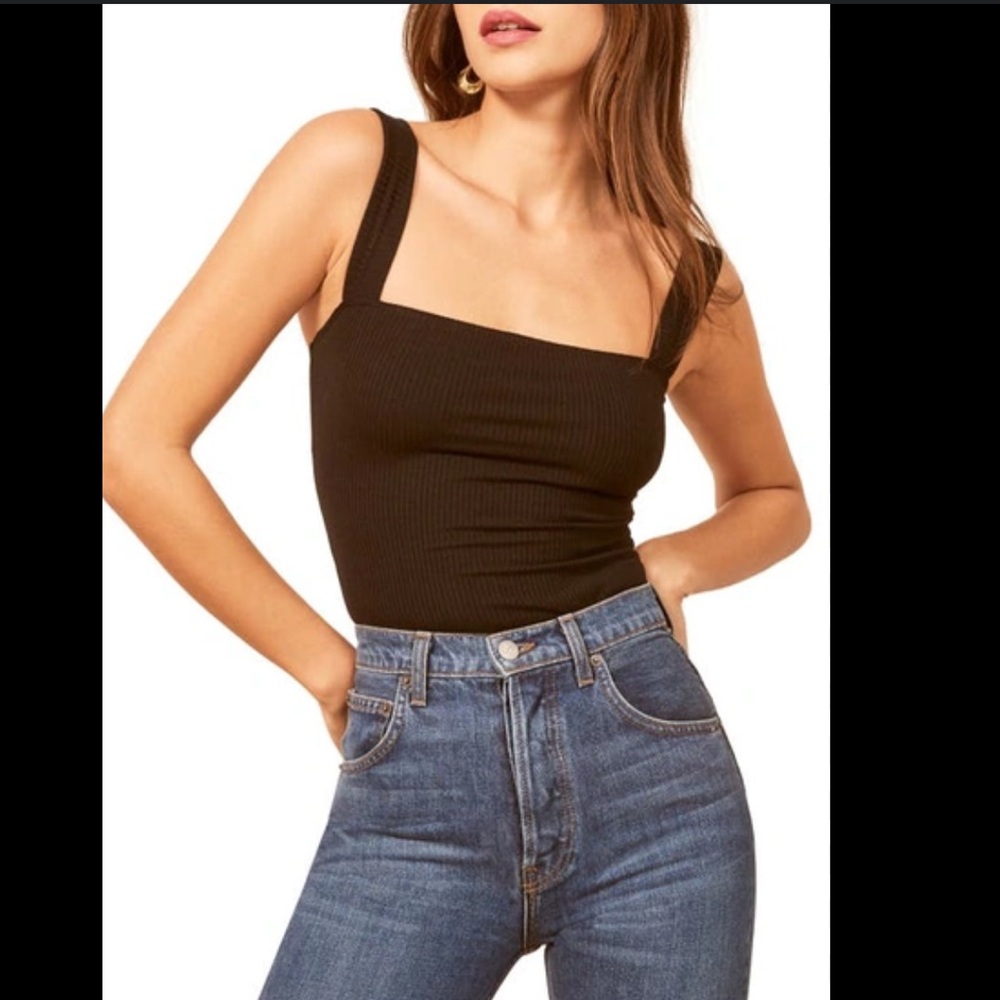 Reformation Canyon Top in Black